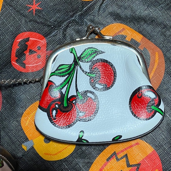 Isabella Fiore Black and White Cherry leather Shoulder Bag - Picture 8 of 13